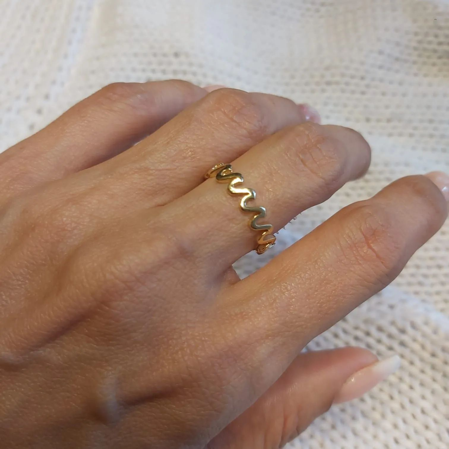 Anel Dourado Ondas