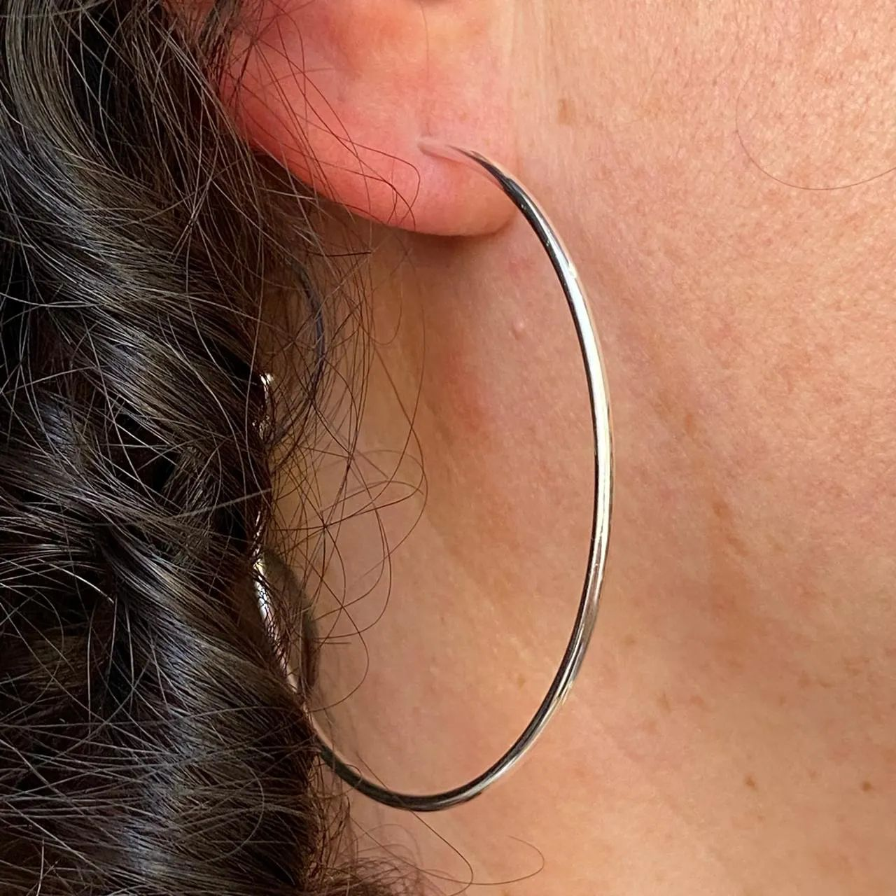 Argola Banho de Prata Fininha 8cm