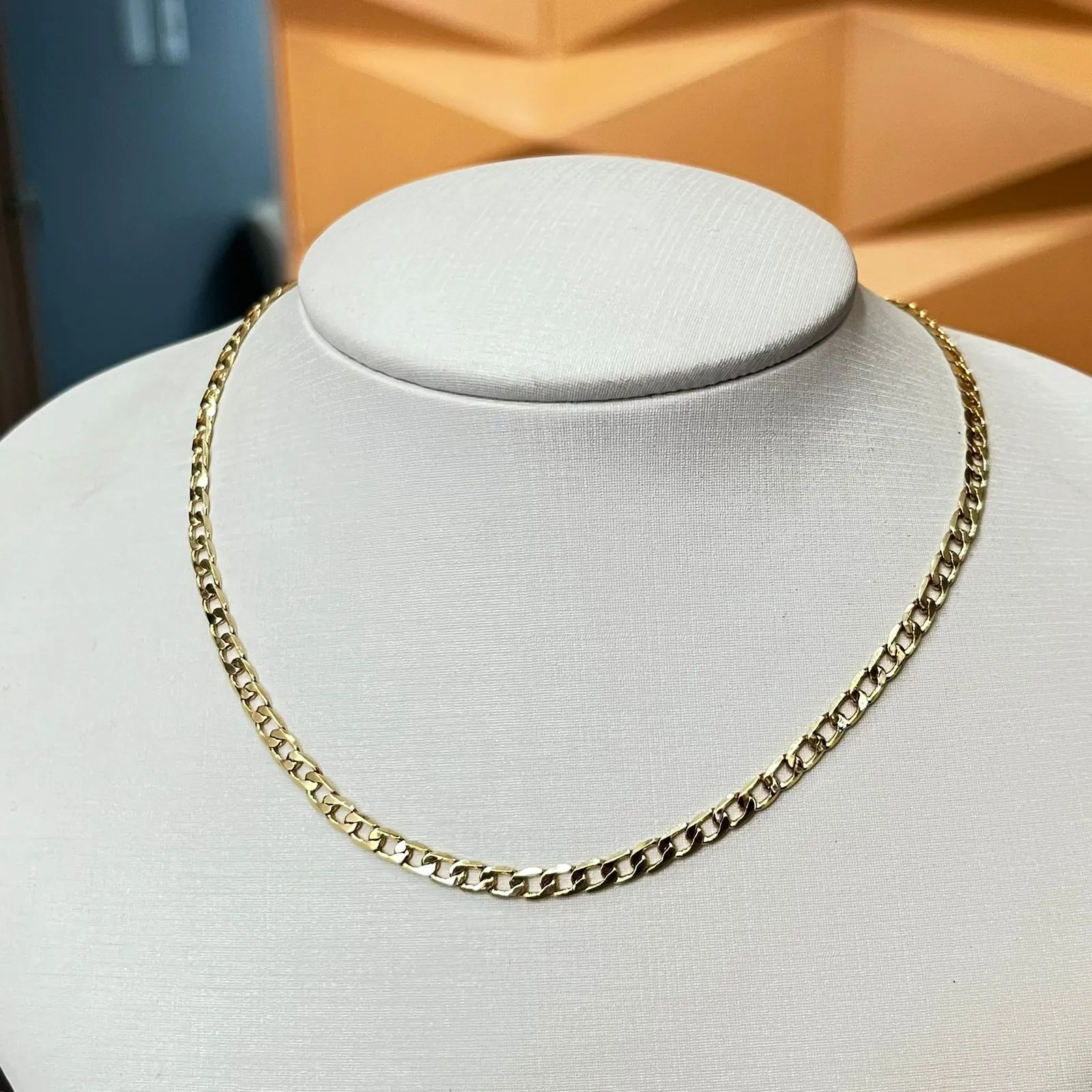 Chocker Dourada Groumet 35cm