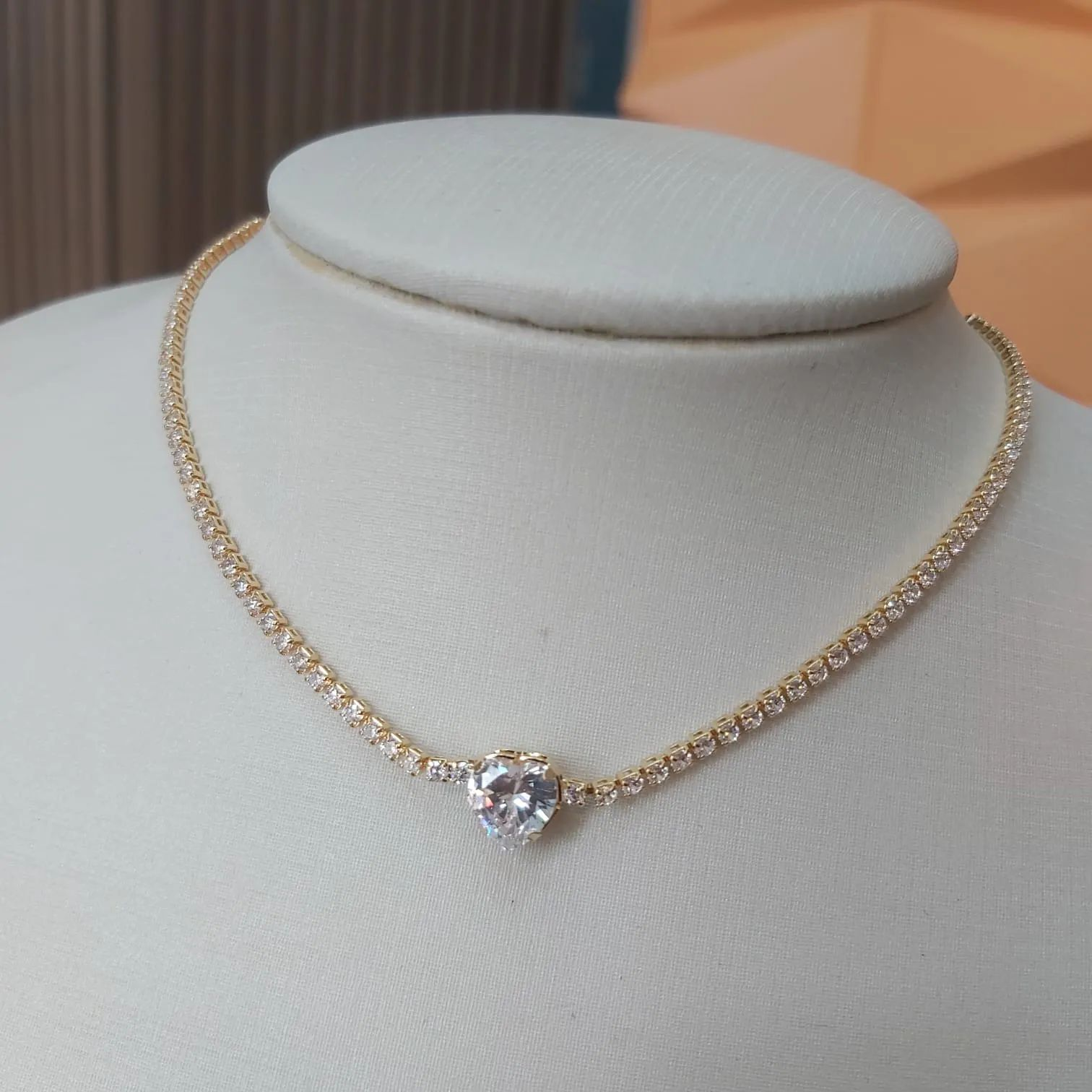 Chocker Dourada Riviera com Corao