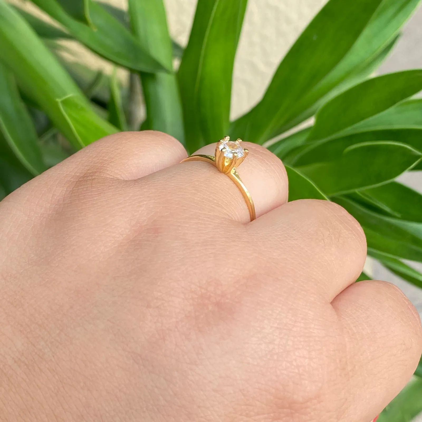 Anel Dourado Solitrio 5mm