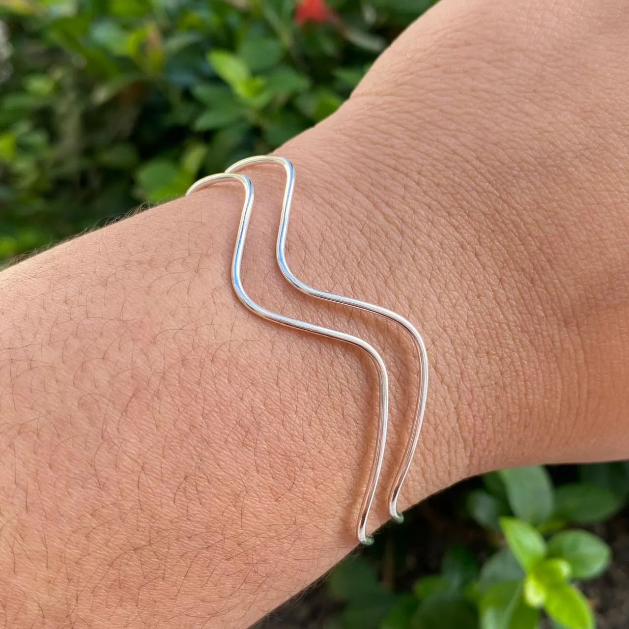 Bracelete Banho de Prata Duplo Ondulado Liso