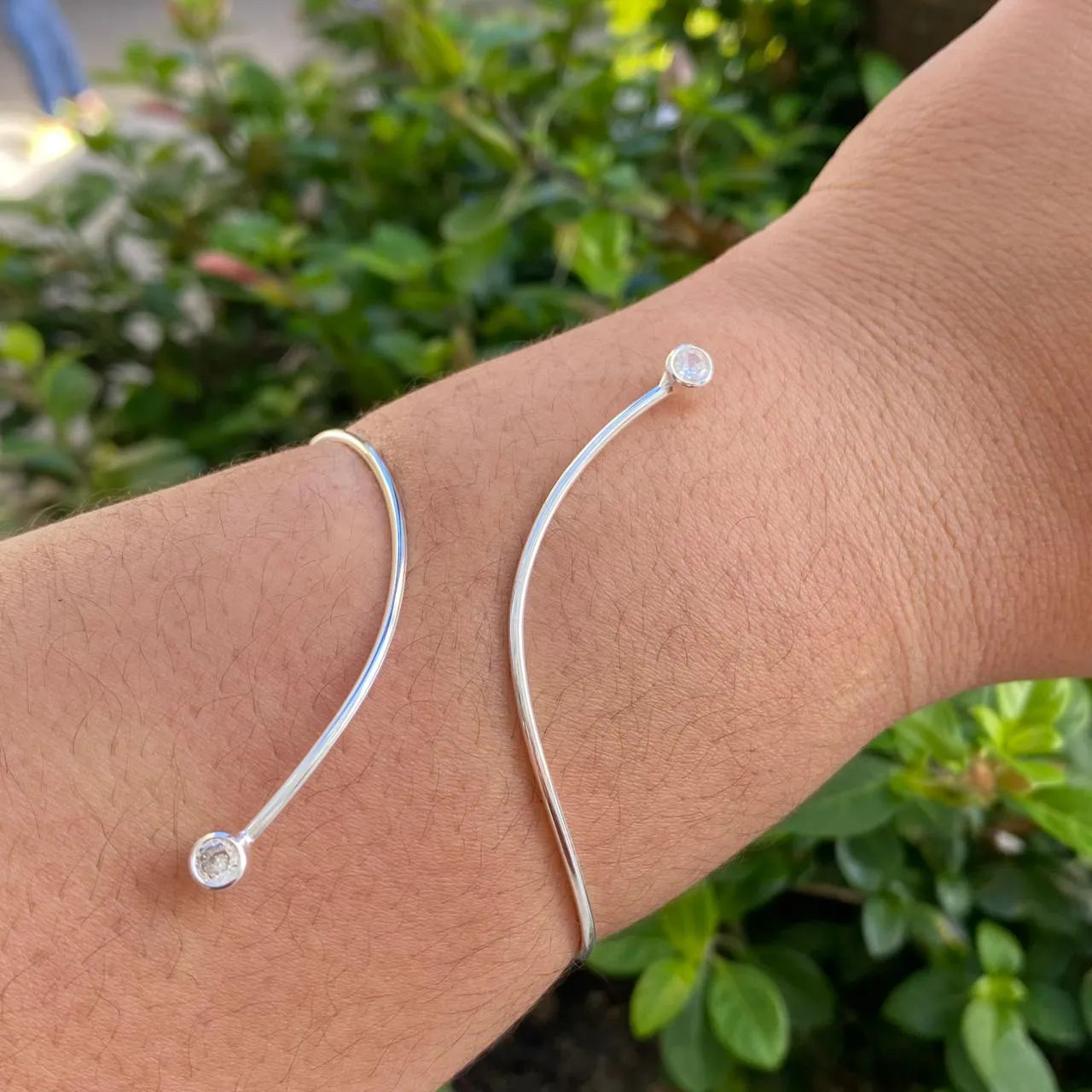 Bracelete Banho de Prata Pontas Dupla