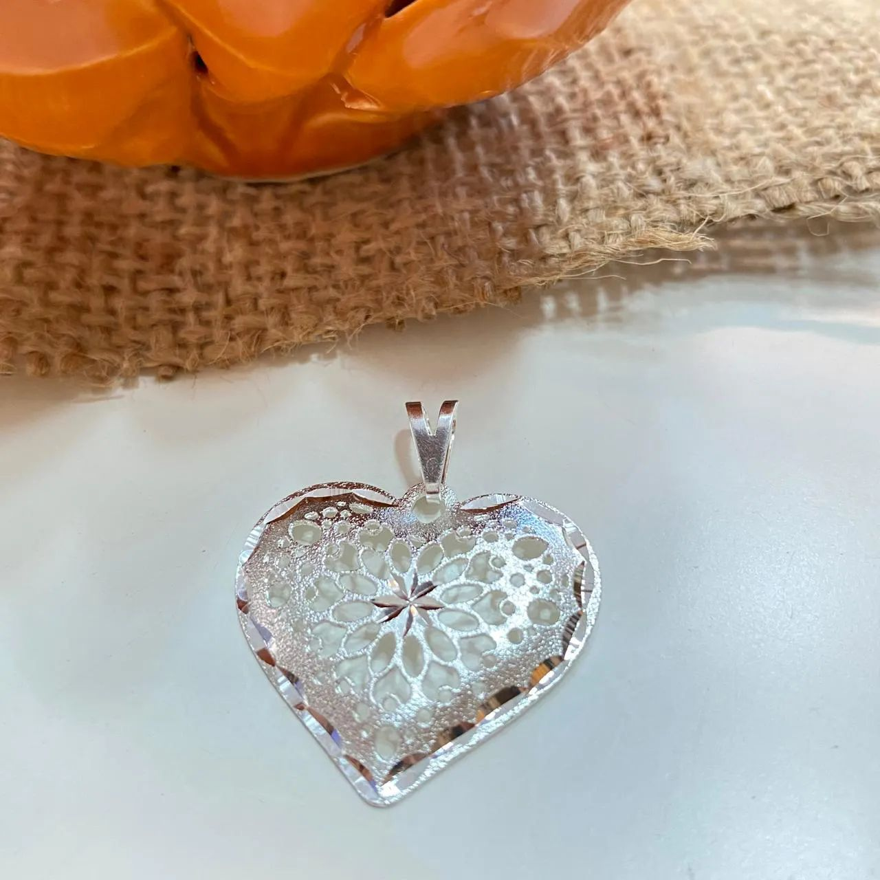 Pingente Banho de Prata Corao Diamantado Vazado