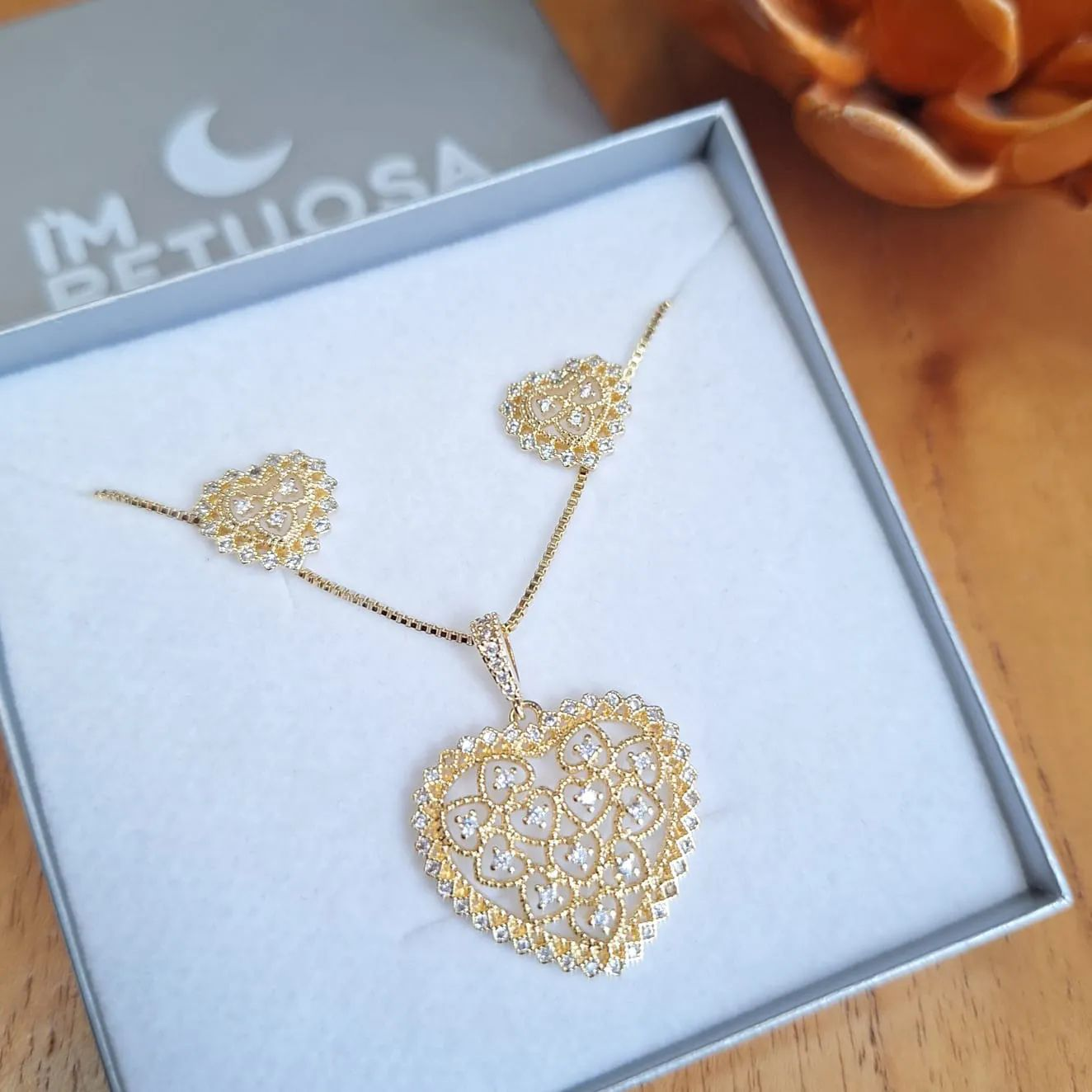 Conjunto Dourado Corao Cravejado