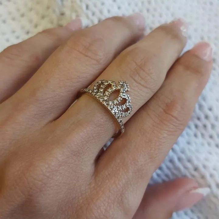 Anel Dourado Coroa Cravejada